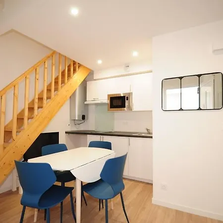 Delattre Apartment *