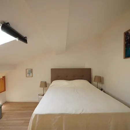 Delattre Apartment *