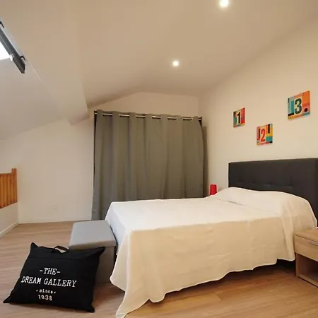 Delattre Apartment